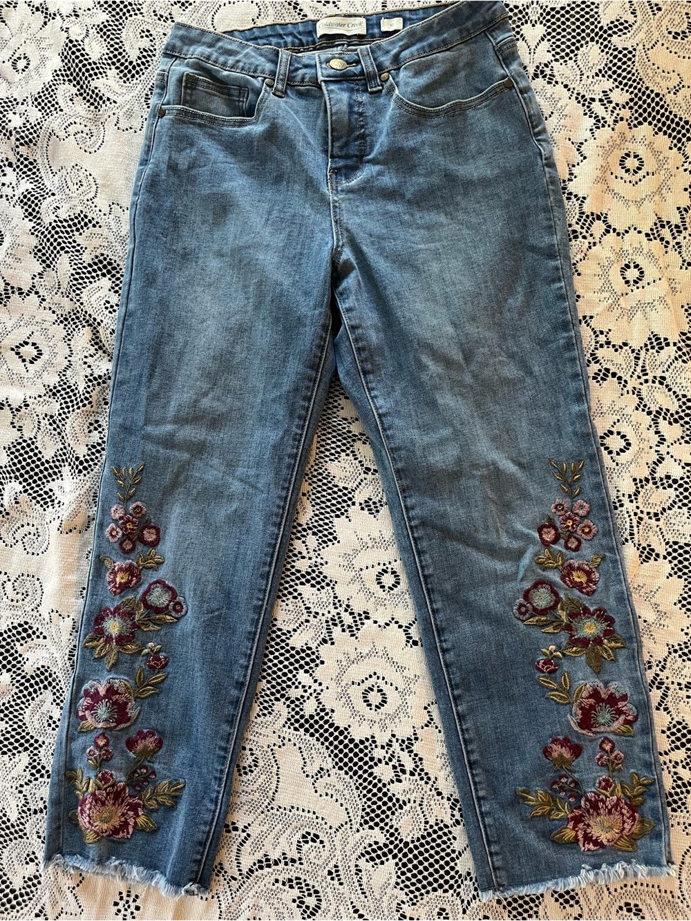 Coldwater Creek Ankle Embroidered Jeans 8P